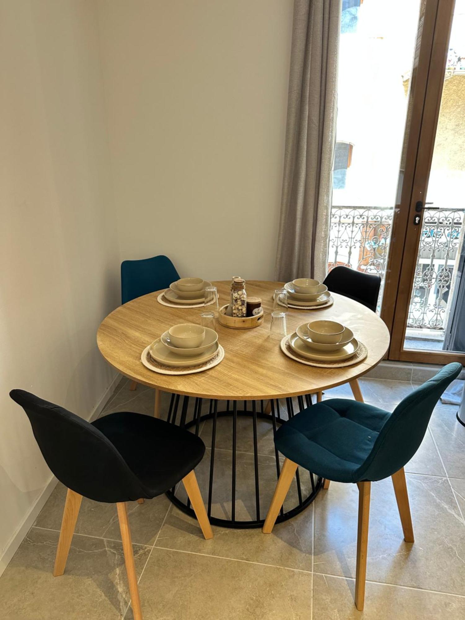 Appartement Centre-Ville Bédarieux Eksteriør bilde